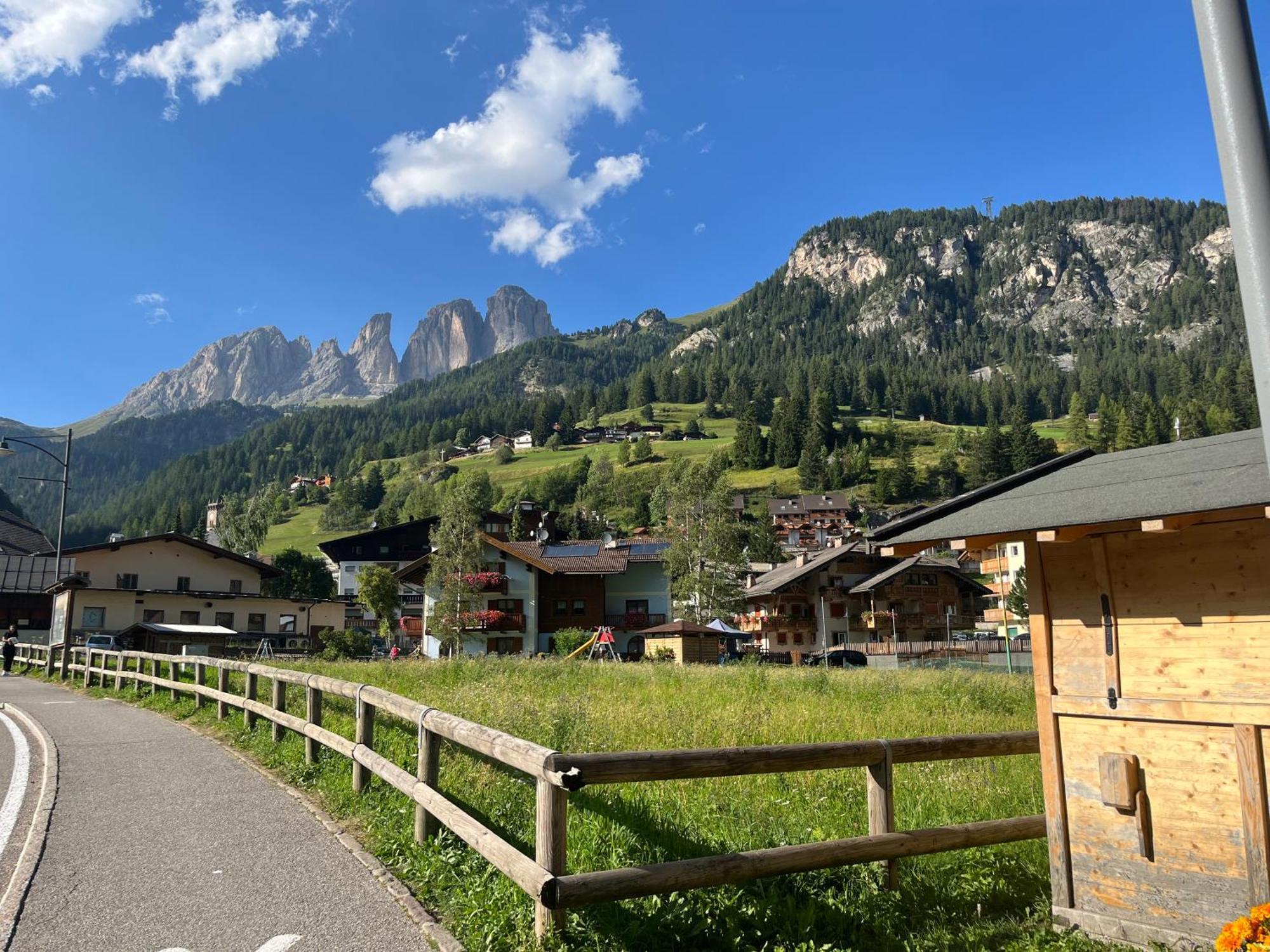 Mes Lastei Apartment Campitello di Fassa Exterior photo